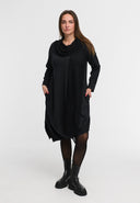 'Lunet' Dress – modern, elegant & with a characterful design