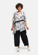 Túnaic 'Maris' – éadrom, ealaíonta & ildánach le stíl a chur air