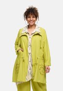 'Livia' Välikausitakki – pehmeä, yksityiskohtainen ja nykyaikainen