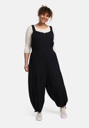 Ogrodniczki 'Veya' – zwiewne, wygodne i dopasowane do talii