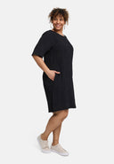 'Crissa' Kleid – plissiert, soft & figurschmeichelnd