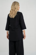 'Saria' pusero – epäsymmetrinen, kevyt ja luonnollinen