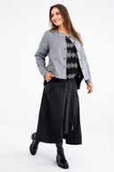 'Juline' Blusejakke – Denim med stretch, feminin & moderne