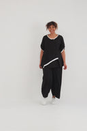 'Saria' pusero – epäsymmetrinen, kevyt ja luonnollinen