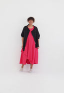 Casaco 'Valeria' – leve, assimétrico e moderno